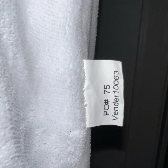 Warm Cozy White Women's Monarch Cypress Bathrobe - OSFM - Picture 10 of 13